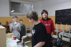 Cooking in practice by 6 th grade!